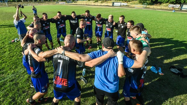 Piłkarze SP Zawisza ostatni mecz w minionym sezonie rozegrali w Potulicach. Pierwszy mecz w nowym sezonie chcieliby rozegrać w Bydgoszczy.