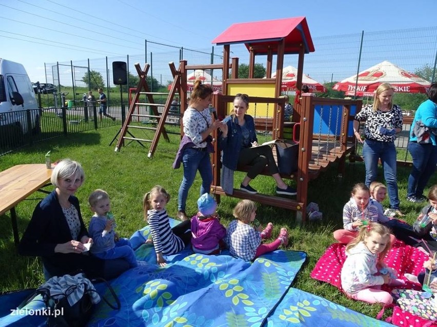 Rodzinne zabawy w Dziekanowicach. Piknik dla młodszych i starszych