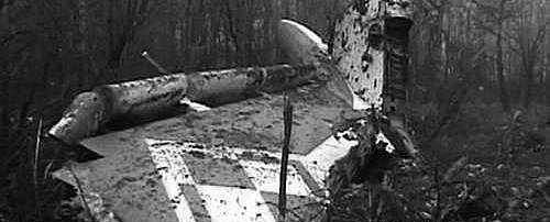 Szczątki rozbitego w Smoleńsku samolotu prezydenckiego Tu-154M.
