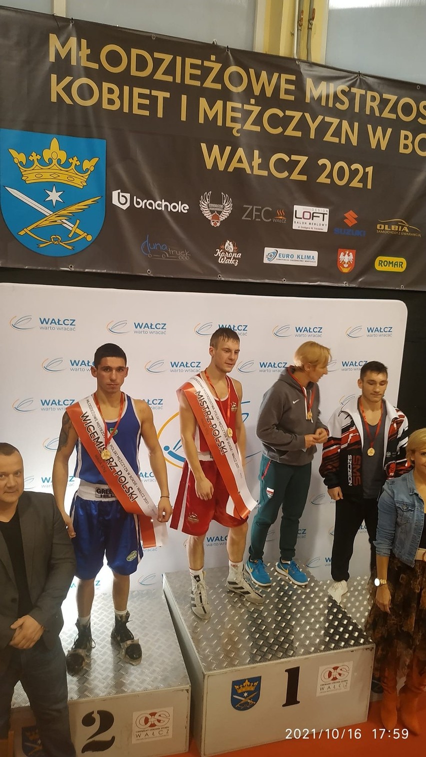 Cztery medale dla Radomia w Młodzieżowych mistrzostwach Polski w boksie (ZDJĘCIA) 
