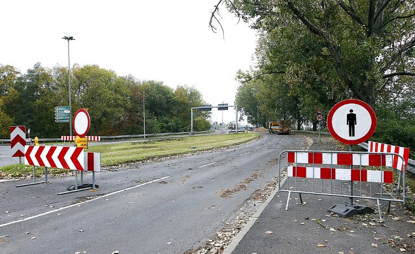 Koszt remontu mostu Cłowego wynosi 18,6 mln złotych brutto....