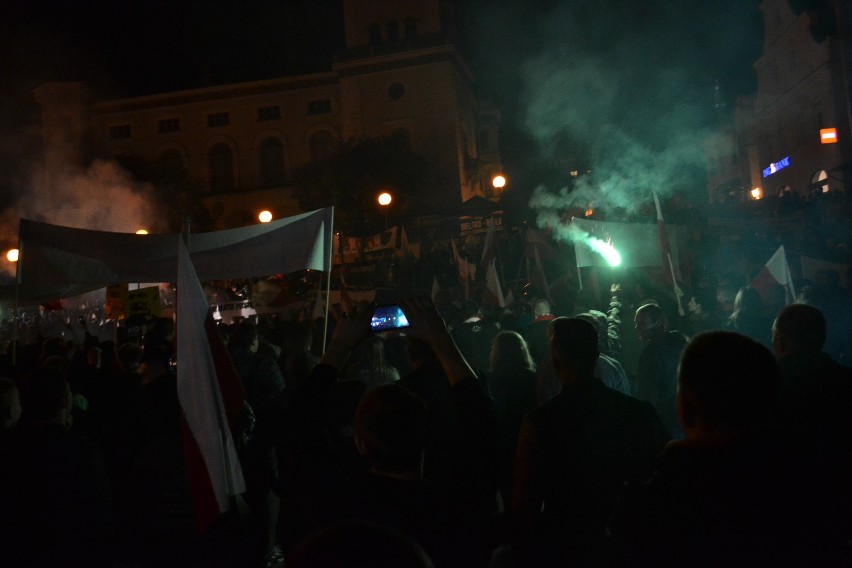Bielsko-Biała: Pikieta przeciwko imigrantom  [ZDJĘCIA]