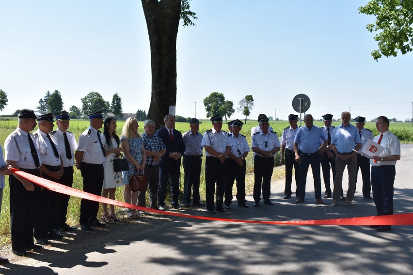 Droga Wąpielsk-Kiełpiny koło Rypina oficjalnie otwarta. Zobacz zdjęcia