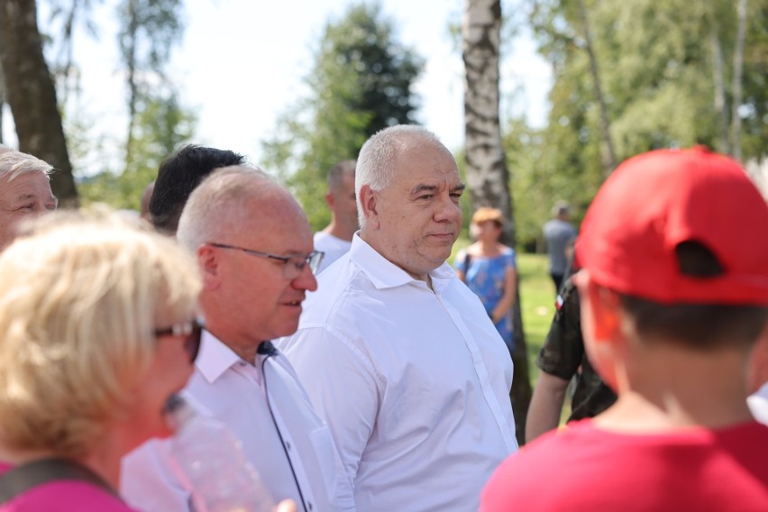 Minister aktywów państwowych Jacek Sasin odwiedził Hajnówkę.