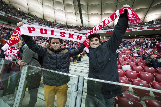 Polacy rozegrają we Francji co najmniej trzy spotkania. Grupowych rywali poznają 12 grudnia, po losowaniu w Paryżu