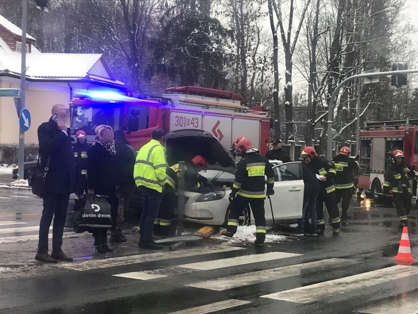 W poniedziałek, po godz. 12, na skrzyżowaniu ulic...