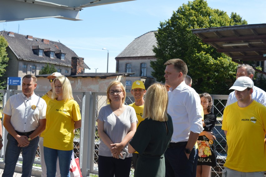 Szymon Hołownia przyjechał do Chojnic m.in. z posłanką...