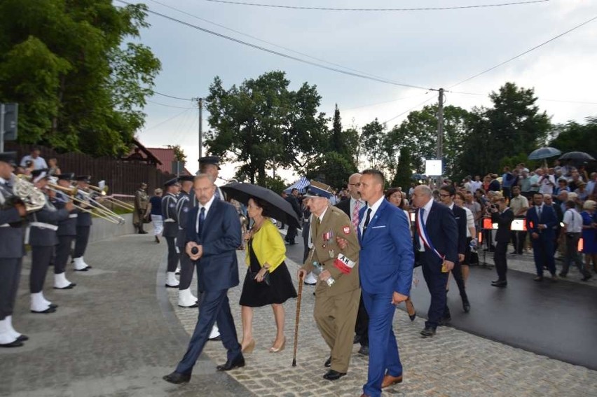 Jurczyce. Andrzej Duda wziął udział w odsłonięciu pomnika gen. Hallera [ZDJĘCIA]