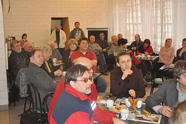 W forum krajoznawców wzięło udział około 40 osób z całego województwa świętokrzyskiego