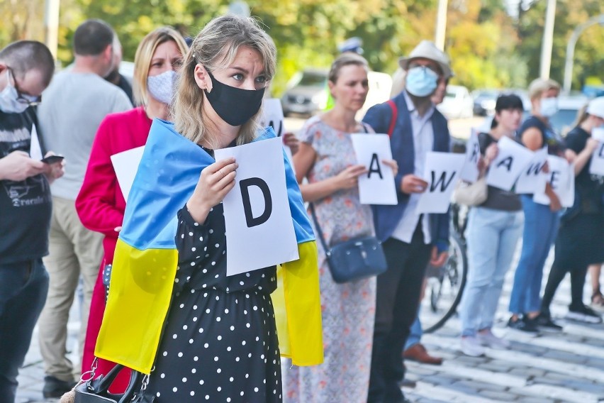 Protest obywateli Ukrainy przed Komendą Wojewódzką Policji...