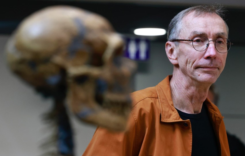 Prof. Piotr Węgleński: Nasi przodkowie krzyżowali się z neandertalczykami