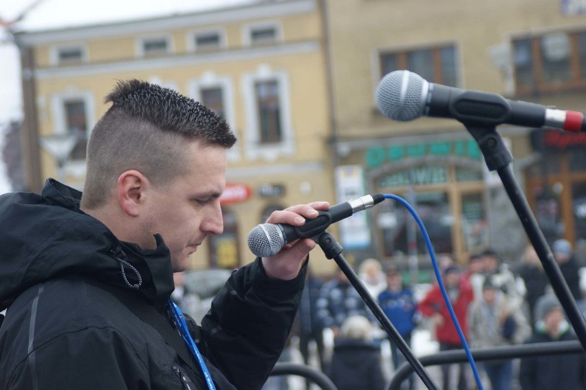 Manifestacja w Nowym Targu. Oburzeni niskim wyrokiem dla mordercy Andrzeja Krzysztofiaka