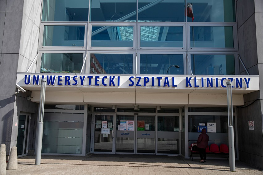 W klinice neurologii USK pojawił się koronawirus. Sanepid zdecyduje ile osób z personelu zatrzymać na kwarantannie  (ZDJĘCIA)