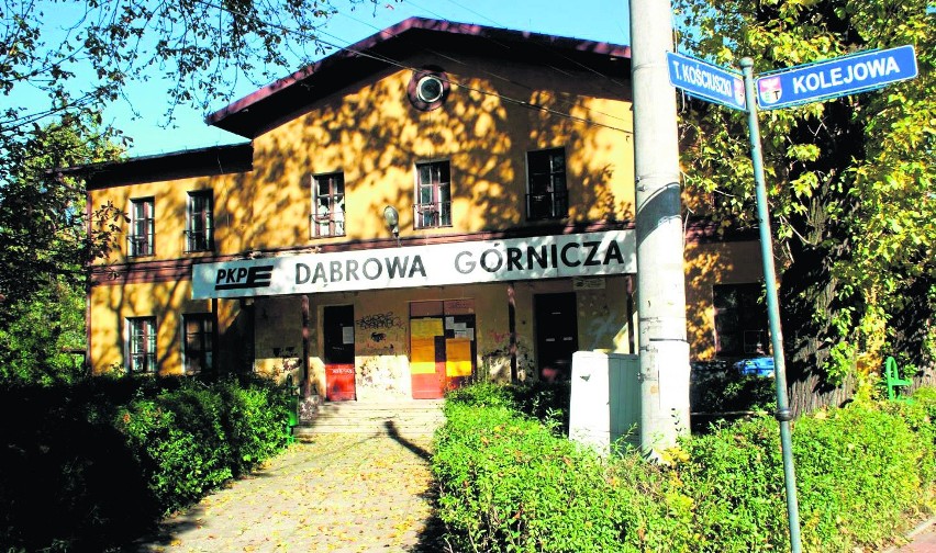 Dworzec kolejowy w centrum miasta