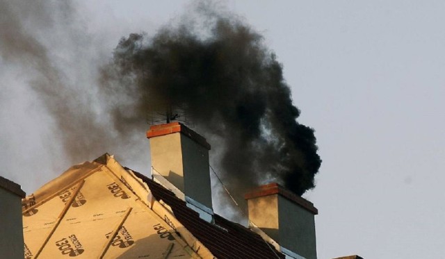 Lubliniec w niechlubnym rankingu miast z najbardziej zanieczyszczonym powietrzem.Zobacz kolejne zdjęcia. Przesuwaj zdjęcia w prawo - naciśnij strzałkę lub przycisk NASTĘPNE