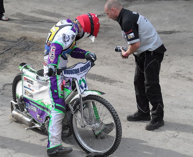 Tomasz Chrzanowski zawsze czuł się w grudziądzkiej drużynie dobrze i w sezonach 2010 i 2011 miał średnie biegopunktowe powyżej 2.