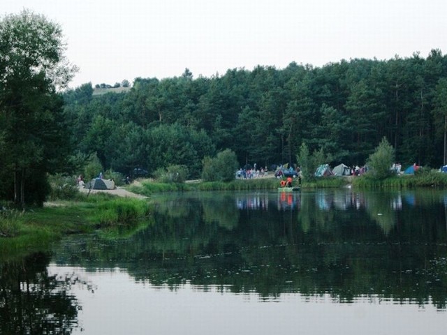 Ciało młodego człowieka strażacy wyciągnęli z wody około godziny 20.