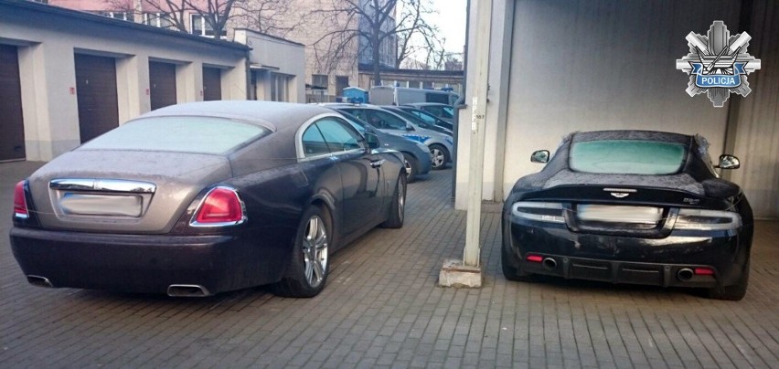 Złodzieje luksusowych samochodów w Łodzi. Rolls royce i aston martin odzyskane przez policję