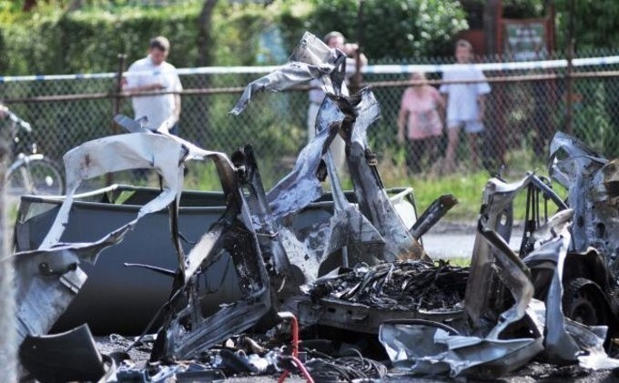 Eksplozja samochodu w Bydgoszczy. Dwie osoby nie żyją [wideo, zdjęcia]