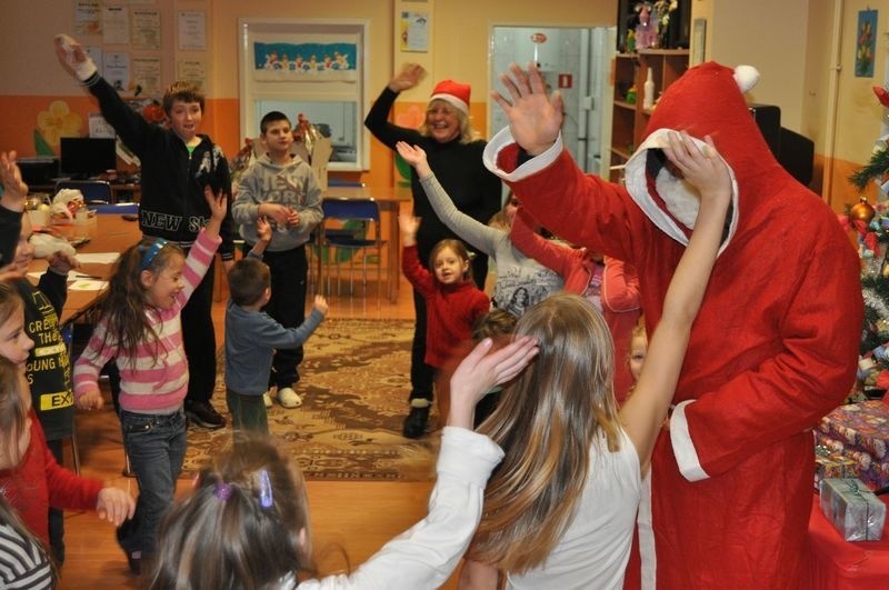Św. Mikołaj w świetlicy socjoterapeutycznej w Sulechowie
