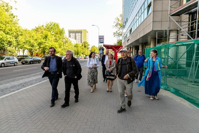 W spacerze brali udział uczestnicy 12 konferencji naukowej z cyklu Żydzi wschodniej Polski. Spacer prowadził dr Tomasz Wiśniewski.