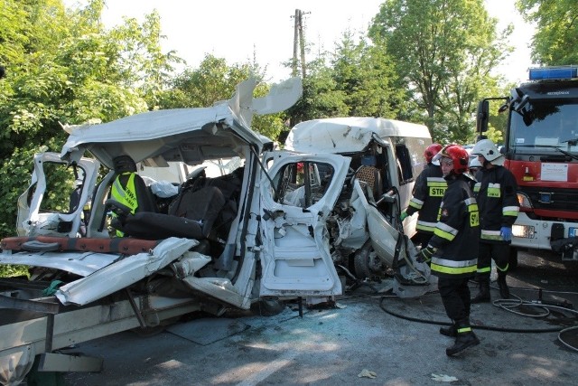 Wypadek dwóch busów w miejscowości Stawek