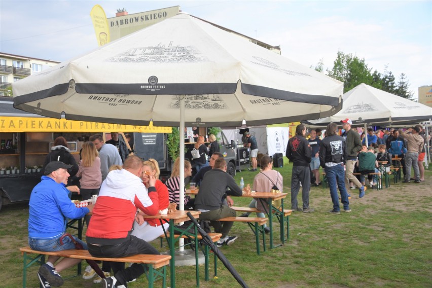 W niedzielę  16 maja drugi dzień I Zlotu Food Trucków w...