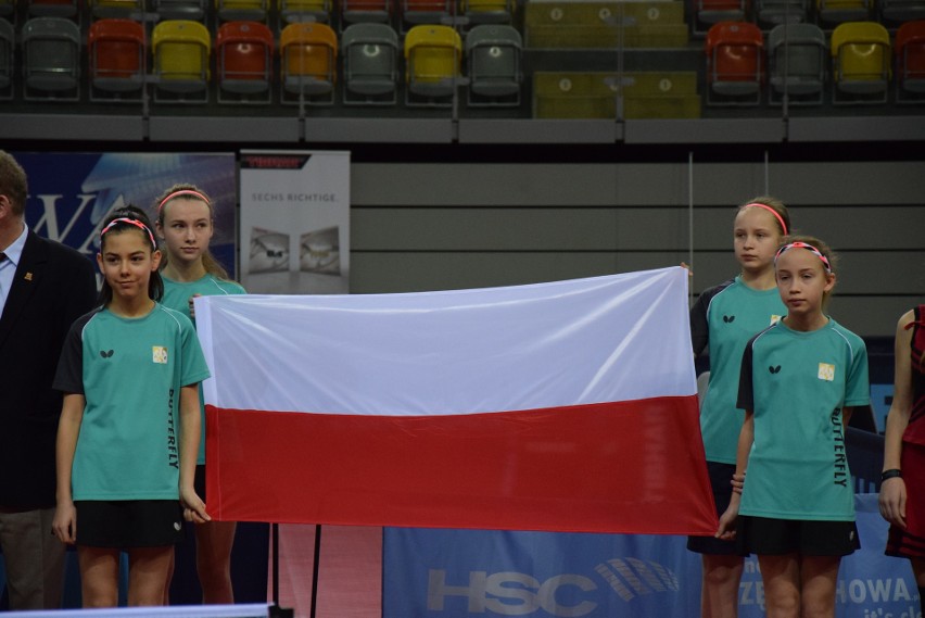 Mistrzostwa Polski w tenisie stołowym w Hali Sportowej Częstochowa ZDJĘCIA