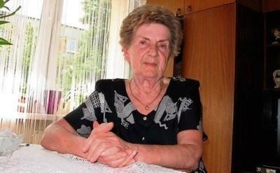 Pani Krystyna ma dzisiaj 77 lat. Wciąż jak żywe stoją jej przed oczyma czasy, kiedy była małą dziewczynką. Fot. Maciej Hołuj