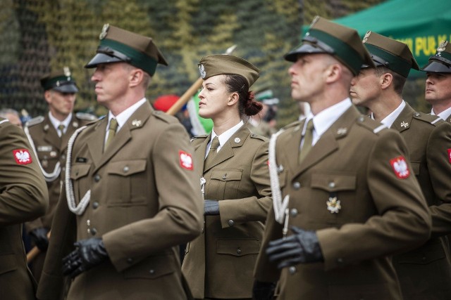 O godz. 10 odbędzie się uroczysty apel z okazji Święta 8. Koszalińskiego Pułku Przeciwlotniczego, który zakończony zostanie defiladą pododdziałów.