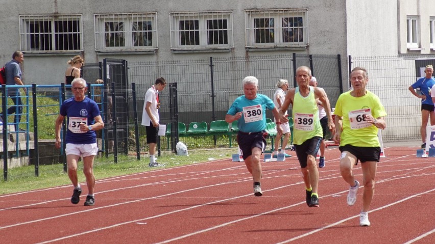 Wór medali torunian. Świetny start lekkoatletów-mastersów