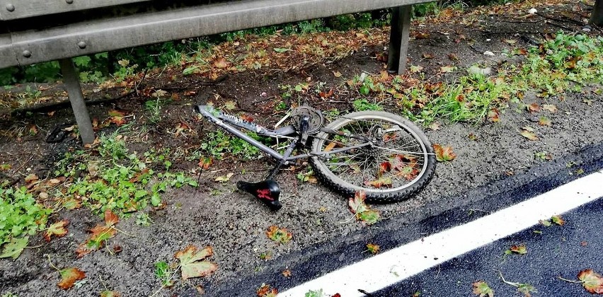 Śmiertelny wypadek pod Wrocławiem. Nie żyje rowerzysta