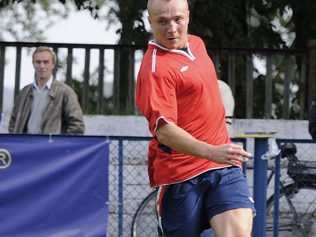 Łukasz Jarzębski pokonał bramkarza ze Złocieńca aż 5 razy.