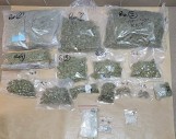 Marihuana, kokaina i kryształ 2-CB. Bydgoscy policjanci przejęli blisko 4 kilogramy narkotyków 