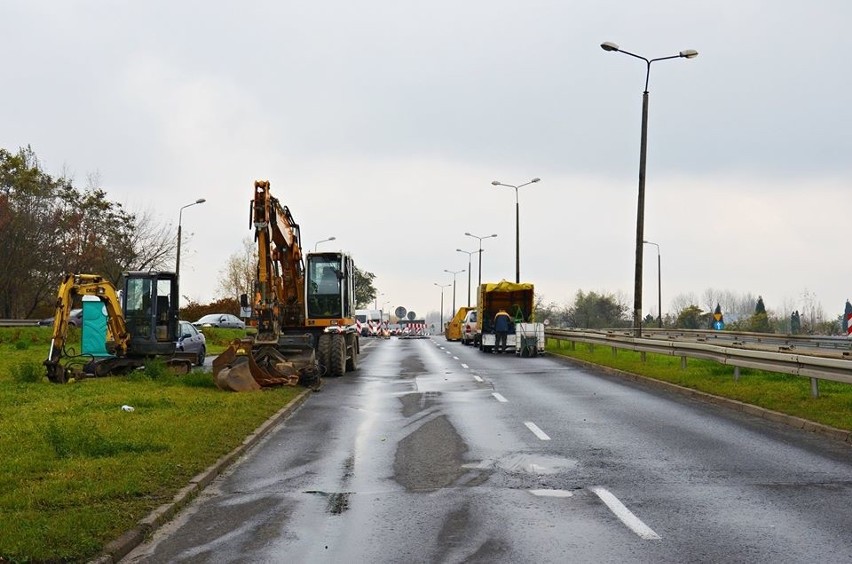 Sosnowiec: remont nawierzchni na DK94 oznacza korki [ZDJĘCIA]