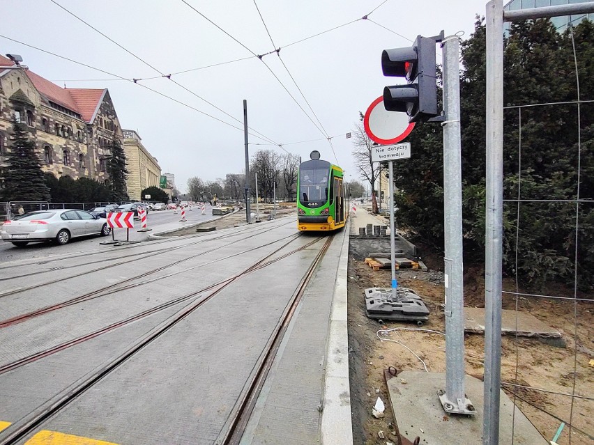 Od 1 kwietnia tramwaje jeżdżą już przez ul. Św. Marcin i...