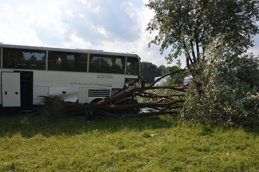 Wypadek w Zakopanem. Zderzenie autobusu z samochodem...