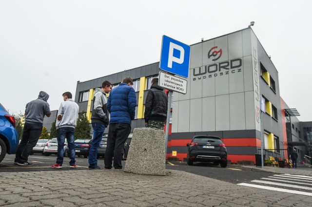 WORD w Bydgoszczy ogłosił przetarg na dostawę (zakup lub najem) dwudziestu nowych samochodów.