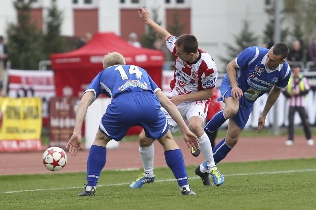 Jesienne derby Resovii ze Stalą Rzeszów rozegrane zostaną w środę 19 września na stadionie przy ul. Wyspiańskiego.
