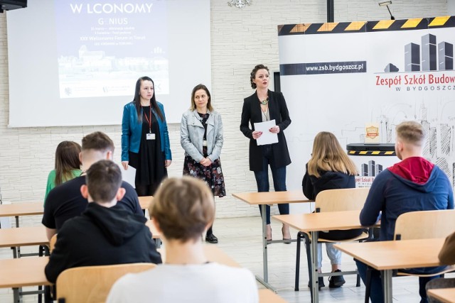 W konkursie wiedzy o gospodarce „Welconomy Genius” uczestniczyli także uczniowie z czterech bydgoskich szkół ponadpodstawowych, w tym z Zespołu Szkół Budowlanych w Bydgoszczy (na zdjęciach).