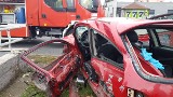 Śmiertelny wypadek na Rokicińskiej. Kierowca rozbił się o betonową barierę [ZDJĘCIA, FILM]