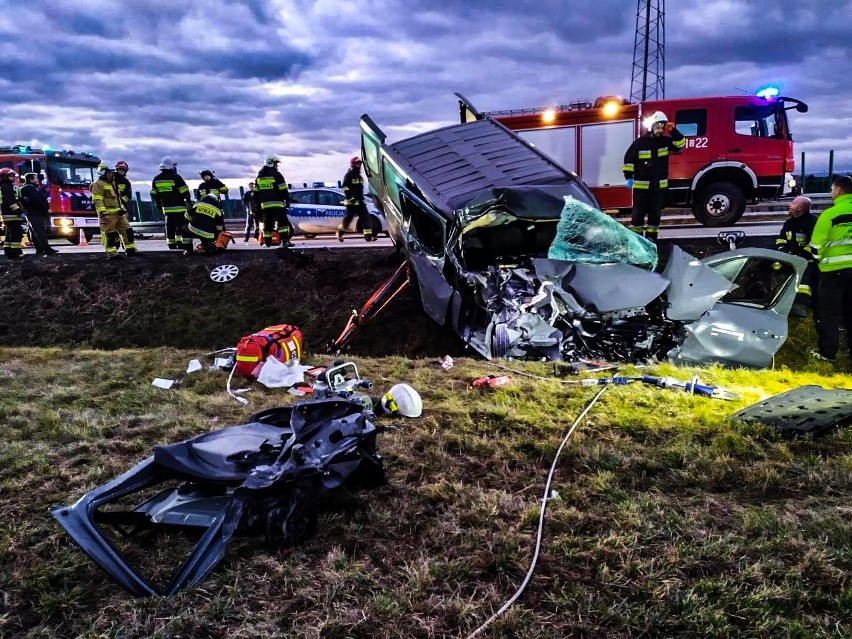 Wypadek na autostradzie A4. Dziewięć osób rannych. Duże korki