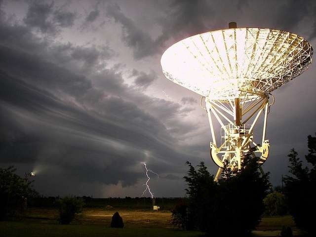 Burza nad CentrumBurza nad Centrum Astronomicznym w Piwnicach