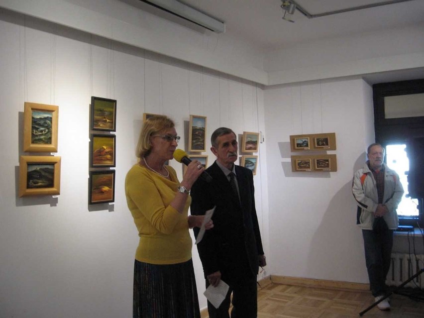 Wiosna literacka w Radomiu. Otwarcie wystawy malarstwa Longina Pinkowskiego w bibliotece 