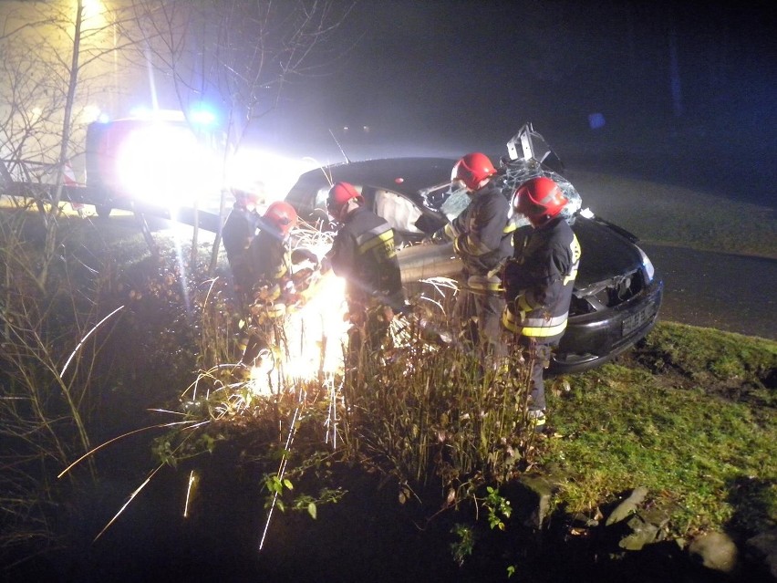 Groźny wypadek w Pewli Małej na Żywiecczyźnie [ZDJĘCIA]