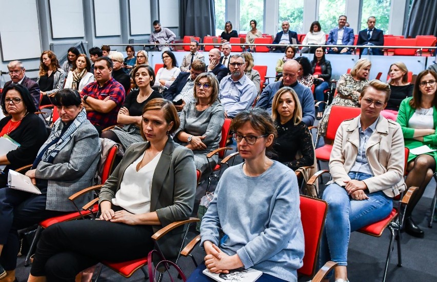 Nowa dyrektywa unijna work-life balance, dotycząca równowagi...