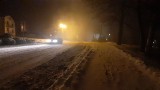 Intensywne opady śniegu w Beskidach. Trudne warunki na drogach. Kierowcy uważajcie!