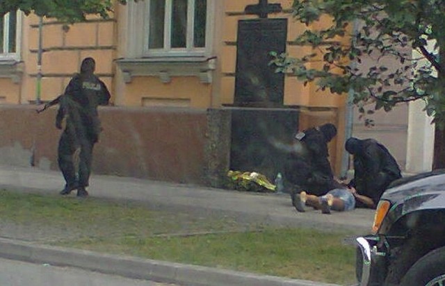 Błyskawiczna akcja radomskiej policji miała miejsce na ulicy Słowackiego.