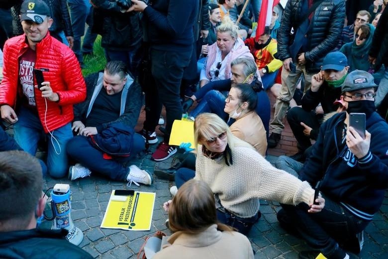 Przedsiębiorcy ze Śląska jadą na manifestację do Warszawy. W...