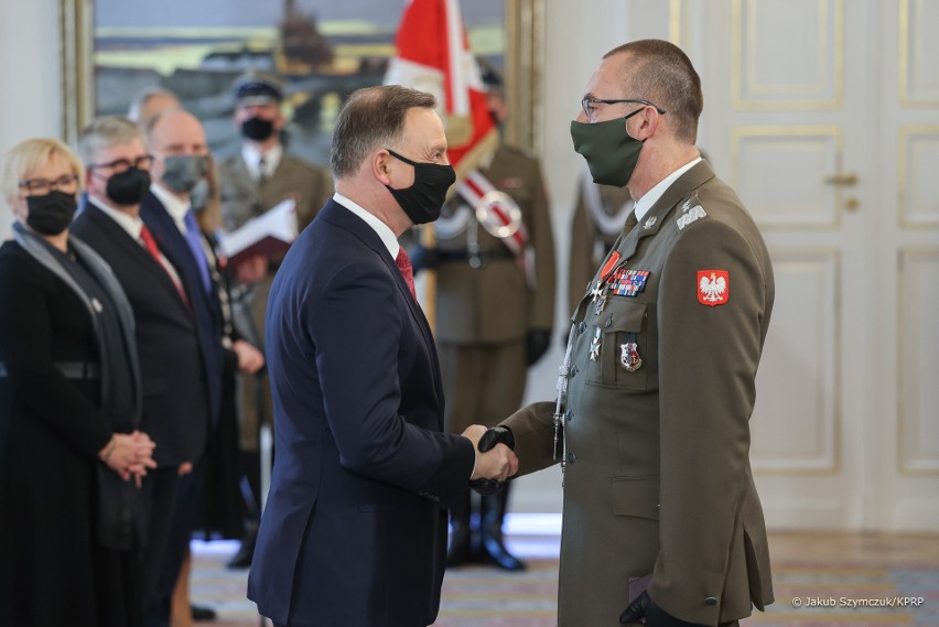 Dowódca Podlaskiego Oddziału Straży Granicznej otrzymał nominację generalską od prezydenta RP Andrzeja Dudy